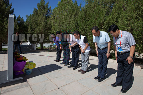 ������󽫾���Ĺ