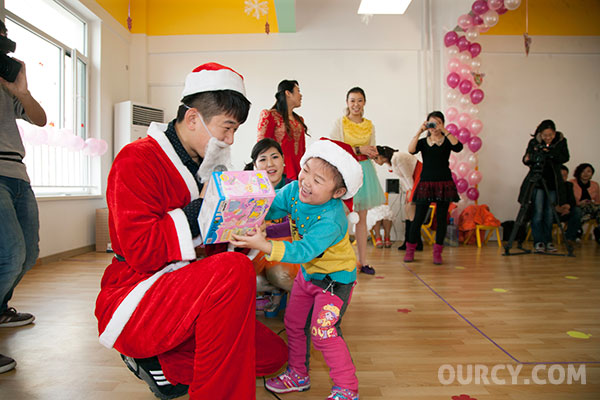 ʥ������ΪС���ѷ����� С�̱�