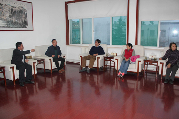 �¸�̨����˲���Ѱ��