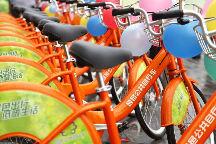 ���ع������г�